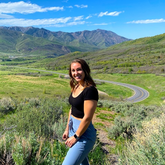 Meet your Posher, Dani - Picture 1 of 1